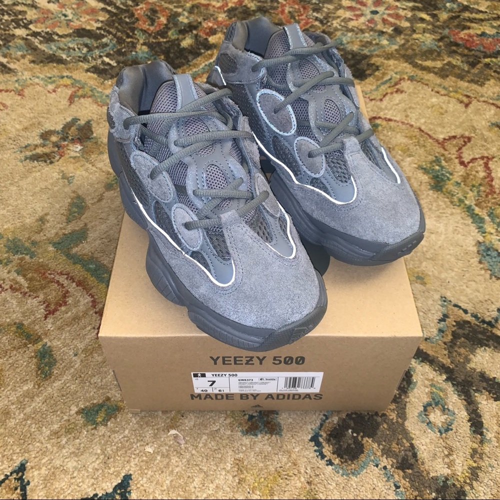 Yeezy 500 “Granit”